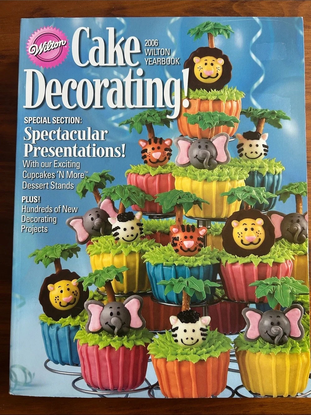 Wilton Cake Decorating Yearbooks Collection with Bonus
